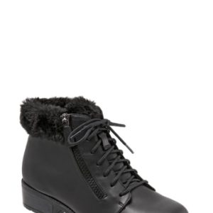 Women's Trotters Below Zero Waterproof Winter Bootie, Size 6 N - Black